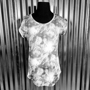 JJ Malibu Nebulus Deep Scoop T-Shirt